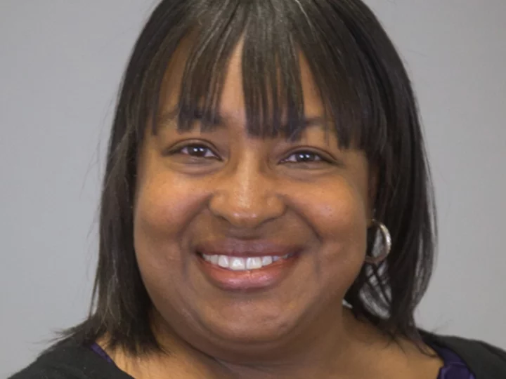 Yolanda Williams, Accountant
