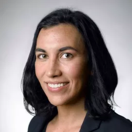 Perfecta Oxholm, Senior Associate