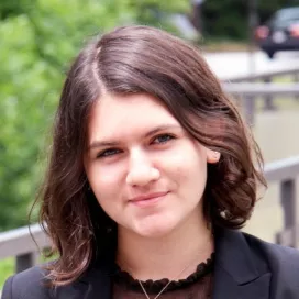 Simone Robbennolt, Associate
